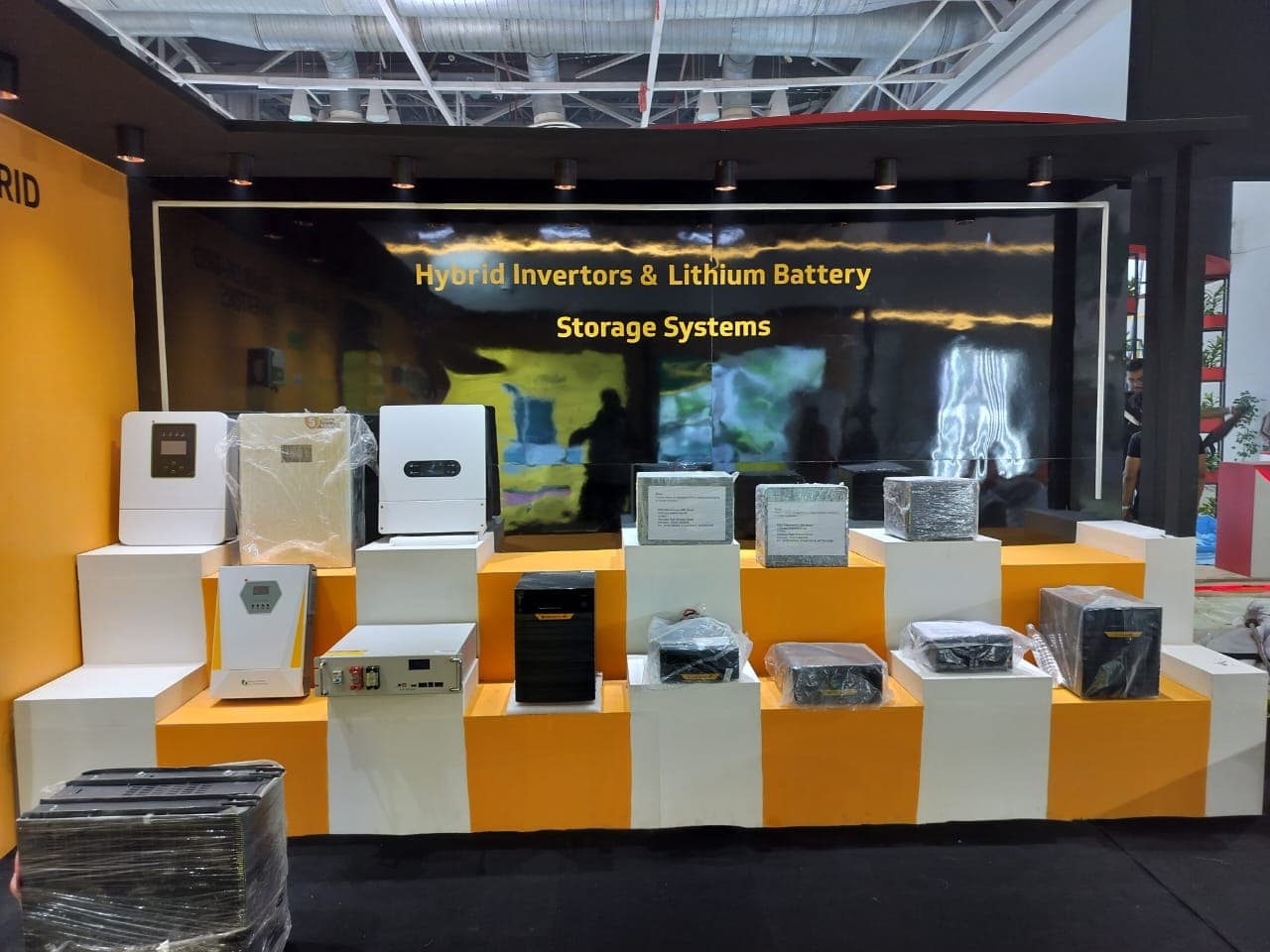 Facility Branding & Signage for DHL - image 3